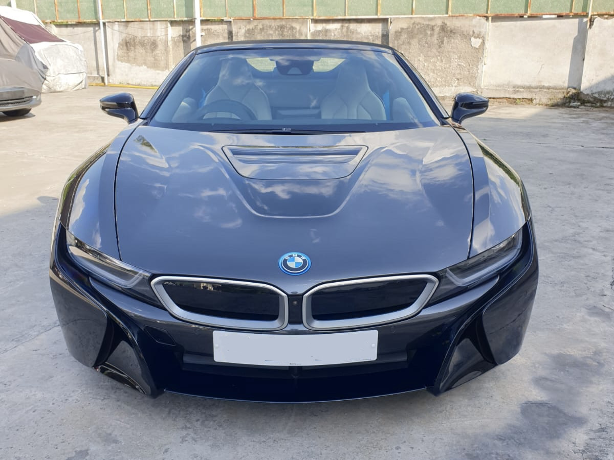 2020 BMW i8 Roadster