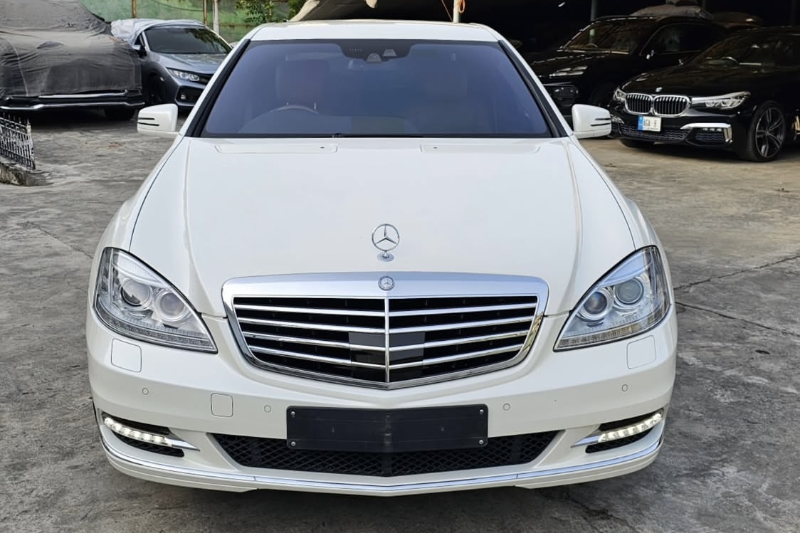 2012 Mercedes Benz S350 main image